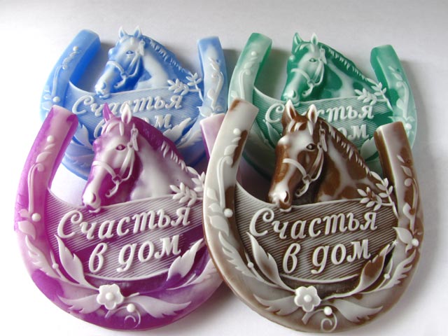 Да, Новый год не за горами...