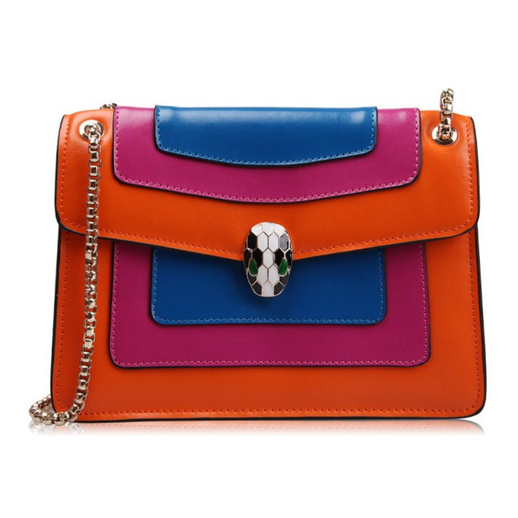 Клатчи и просто маленькие сумочки через плечо!