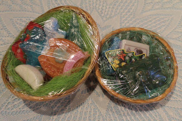 Решила я в этом году своих родных порадовать мыльными подарочками!!!