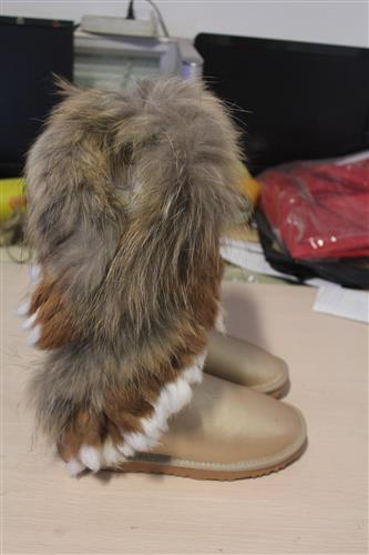 Зимние угги фото посредника .