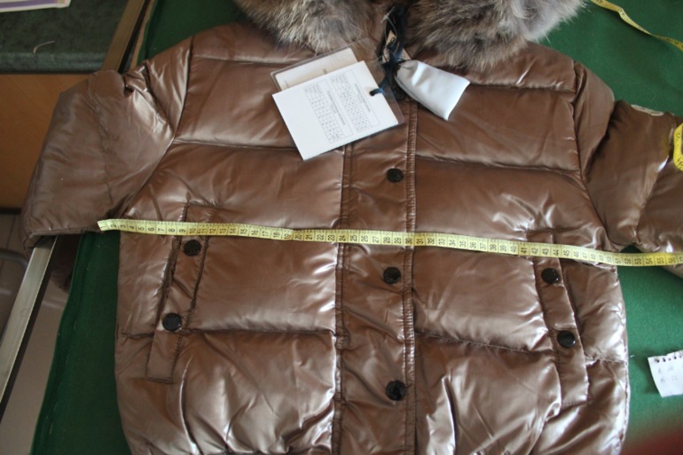 Фото посредника пуховик