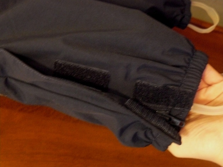 Reima Tec полукомбинезон р 98 p Зима Новый цена 1400!!! Почта за мой счет!!!