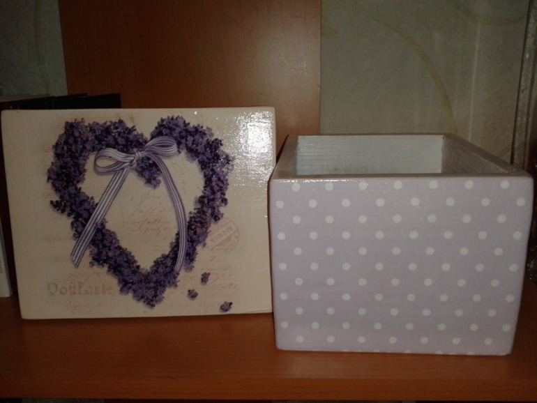 В процессе... Леечка и кашпо...