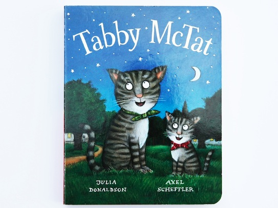 Наши англоязычные книги в 2 года. Список и обзор.