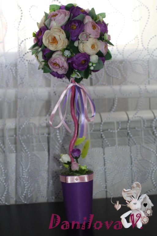 Фиолетовый