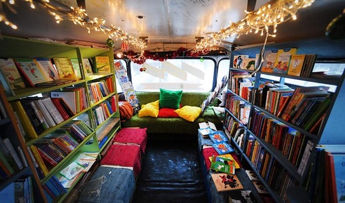 Детский книжный автобус