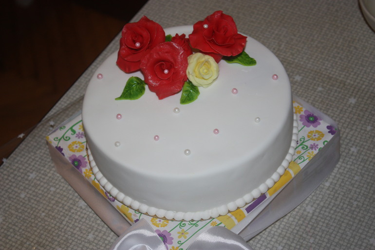 Мои первые розочки...Девочки, посмотрите расту???