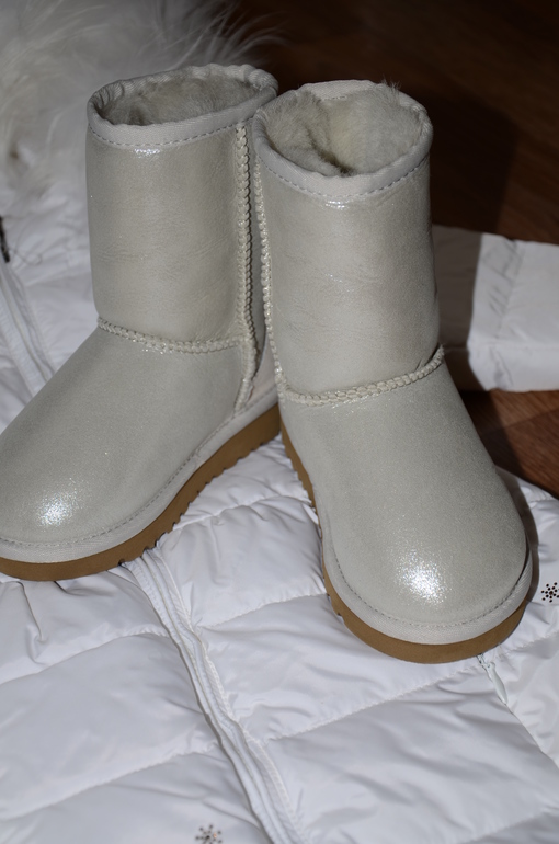 UGG 26-й размер(16 см по стельке) 3000 руб.Почта.