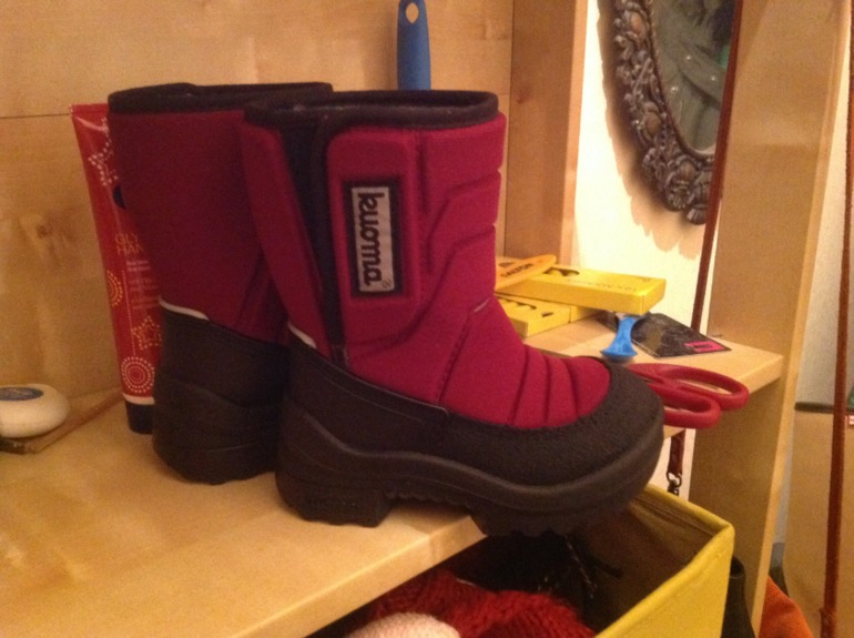 Комбинезон Авива и сапожки Куома