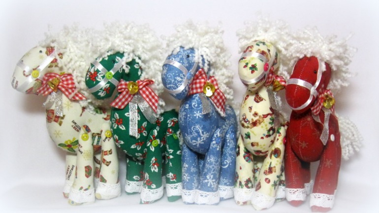 Лошадки на заказ.