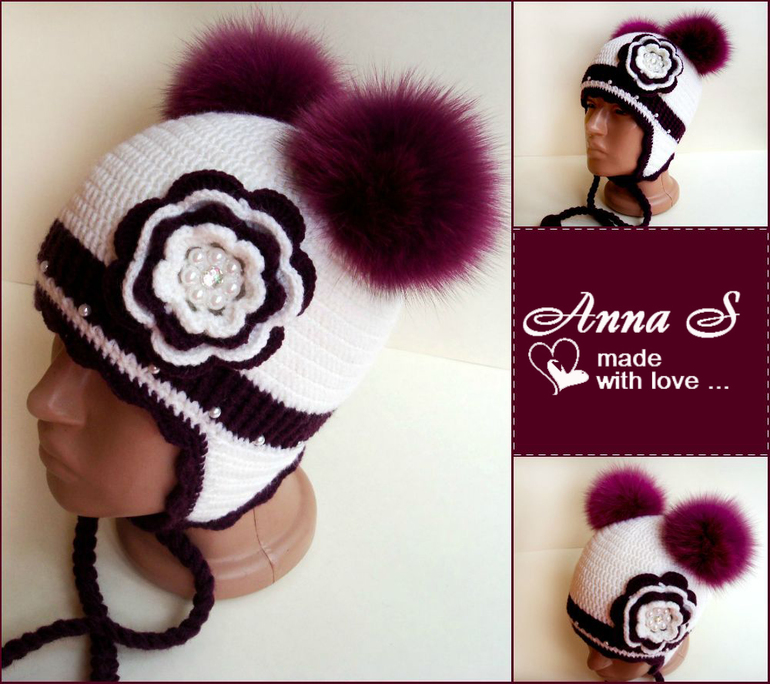 Шапочка с помпошками