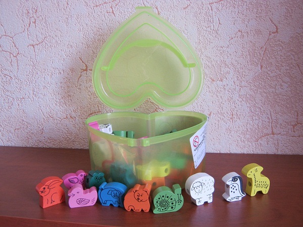 Популярные игры и игрушки в 1 год и 3 месяца