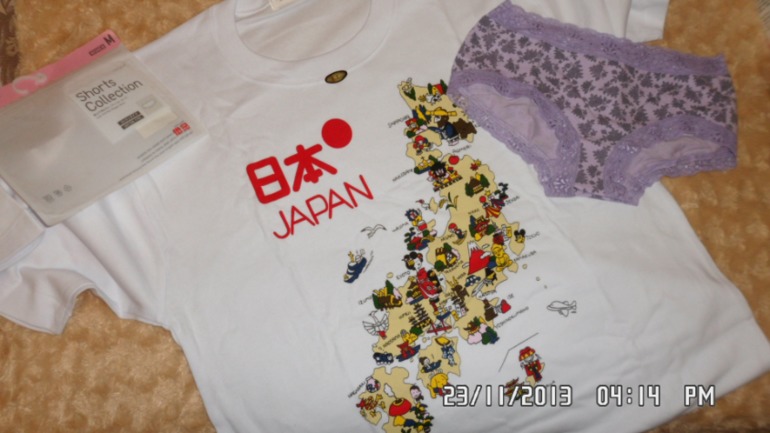 А у нас сегодня праздник - подарочки из Японии