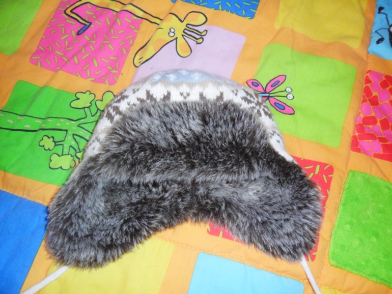 Детская шапка