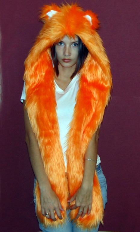 Мои меховые капюшоны!