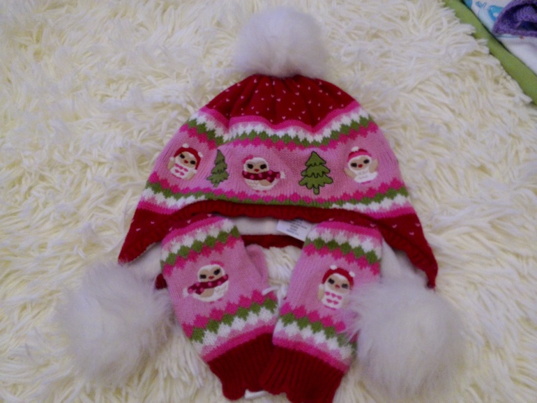 Шапочки на девочку на 12 мес.