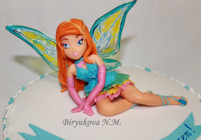 Опять винкс Блум )))