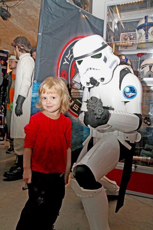 КомМиссия 2013 или День открытых миров. Комиксы и дети)