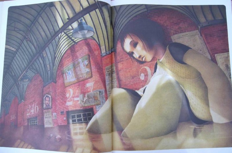 Приехала моя Алиса)