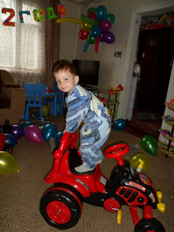 Утро уже двухлетнего мальчишки!!!