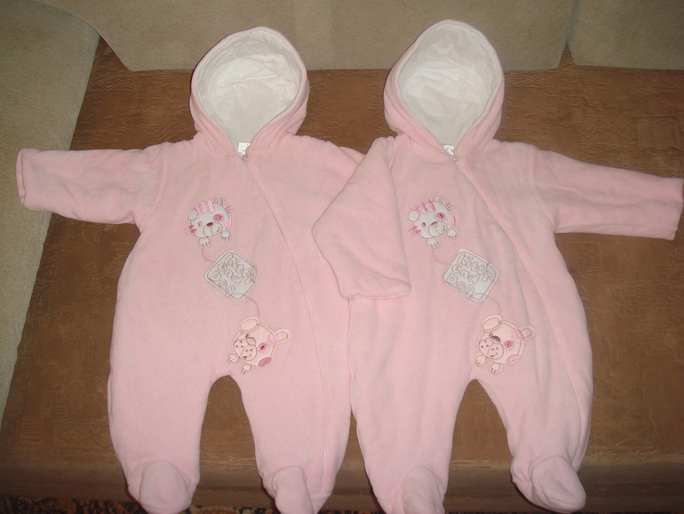 Велюровые утепленные комбинезоны р.62