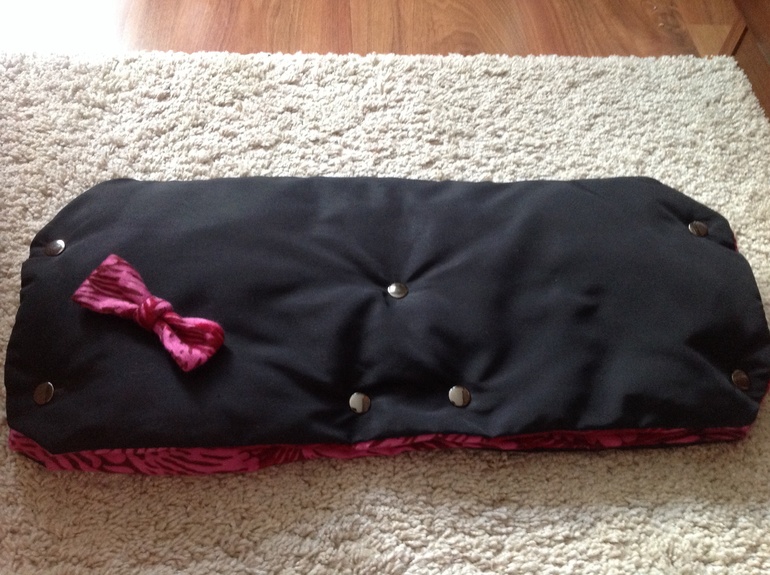 Сшилась муфточка)