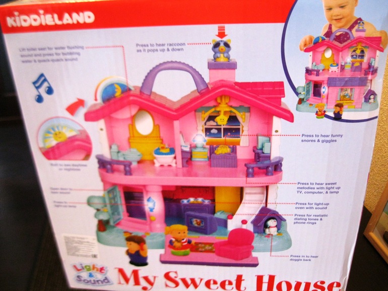 Ура!Ура!Ура! Пришел домик для нашей принцессы!