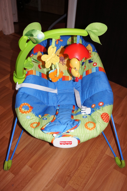 Шезлонг Fisher price