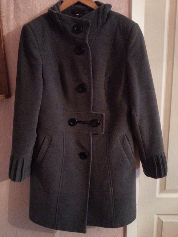 Продам пальто очень дешево!!!