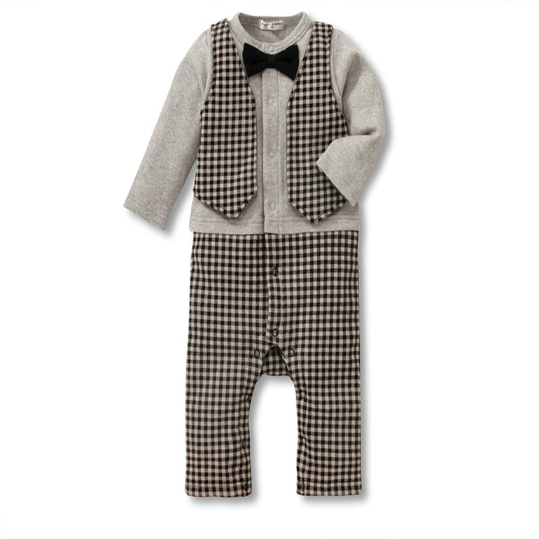 Одежда для мальчиков:костюмы,комплекты,кофты,куртки и др.