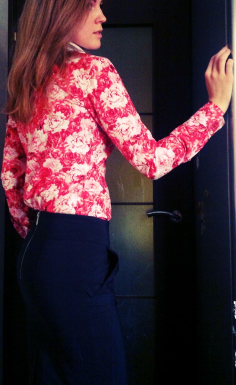 Рубашка "Пионы и Розы".