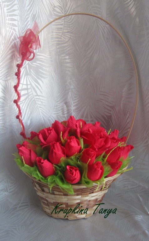 Две корзинки - большая и  маленькая)