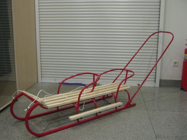 Санки для двойни из Украины