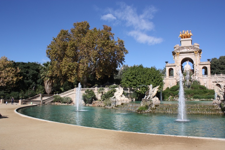 Привет всем кто меня еще помние, не помнит и не знает!!!