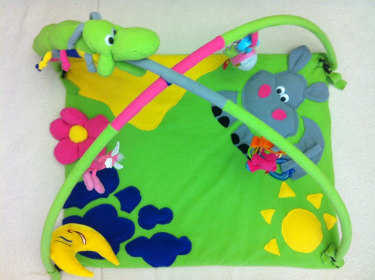 Мой развивающий коврик.Хвастушка)))