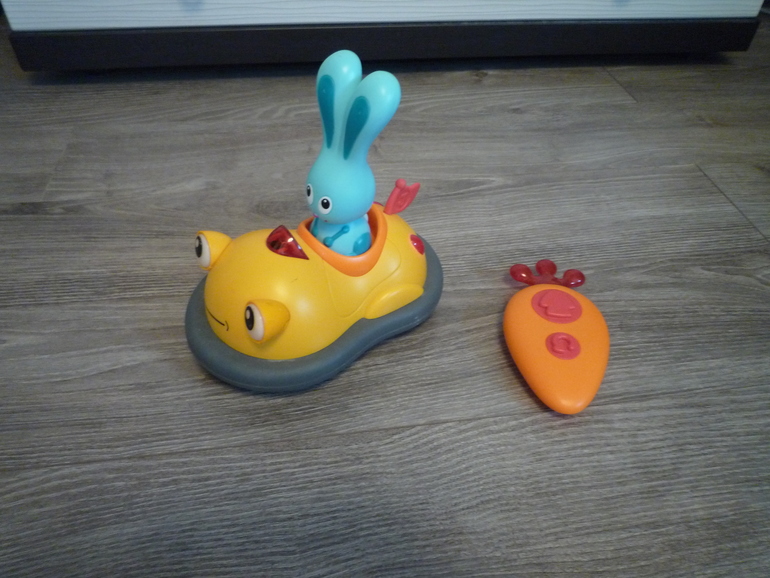 Наши игрушки от 8 месяцев и до года восьми месяцев