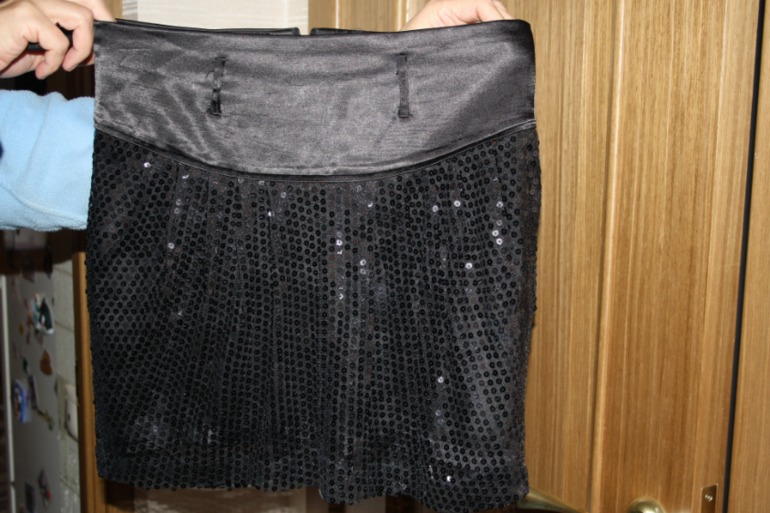 Продам клубную юбочку...