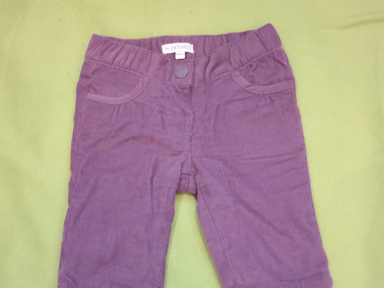 одежда на возраст 0-3 месяца и 3-6 мес.Максимум 100 рублей.Могу отправить почтой