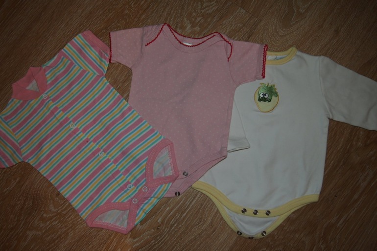 для девочки от рождения до 1,5 годика все сезоны