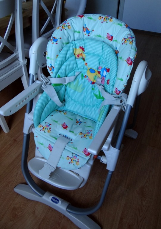 Продается стульчик CHICCO POLLY MAGIC - 4000 руб.