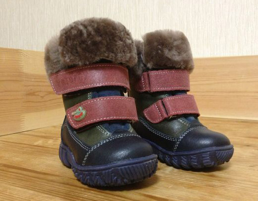 Продаю новые сапожки Котофей на овчине, р. 21
