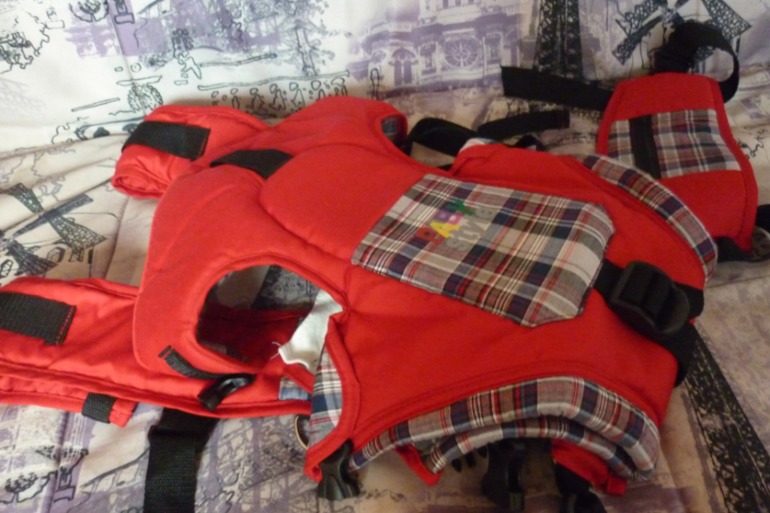 Продам кенгуру 600р состояние отличное!