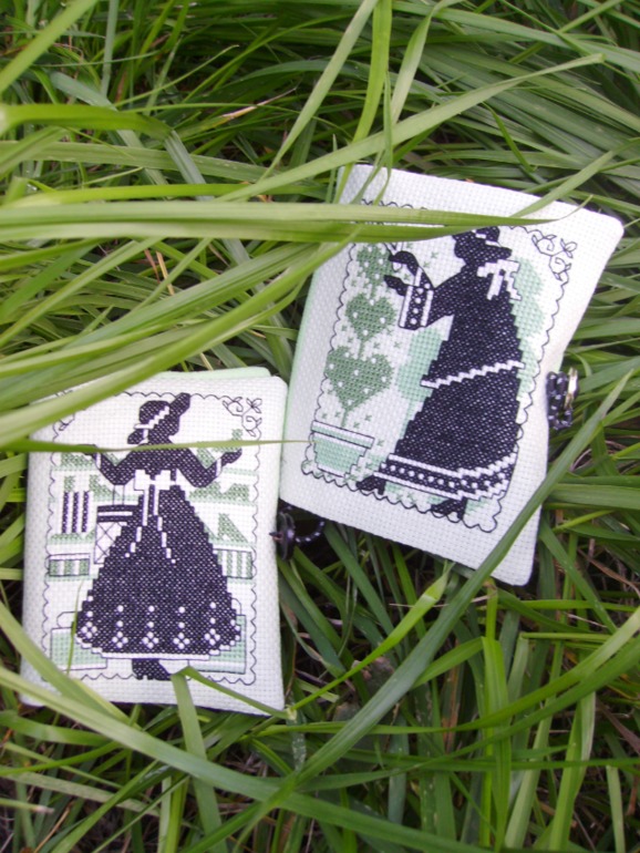 Нужная вещичка в дамской сумочке.