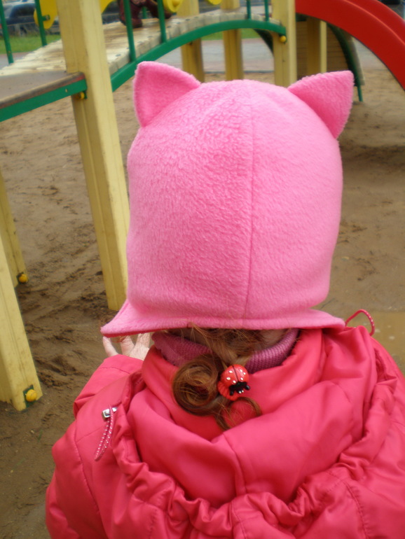 Теплая шапка