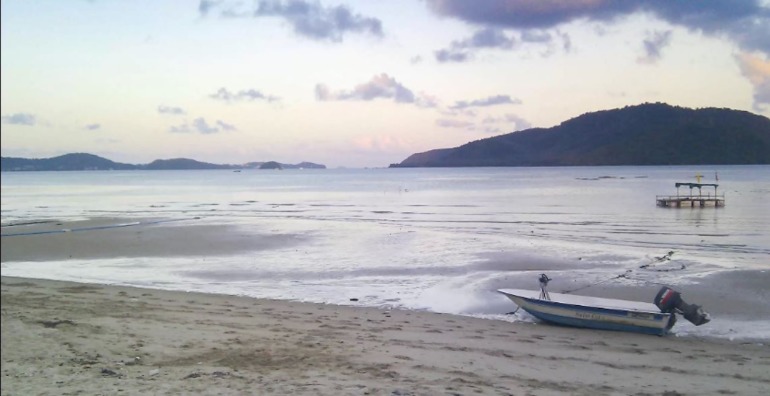 Пхукет. Раваи. Вилла на пляже (4)