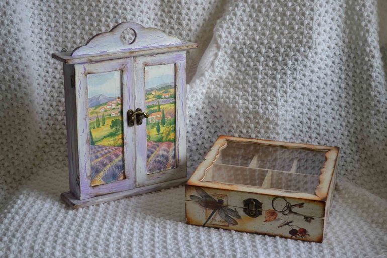 Ключница и   шкатулка