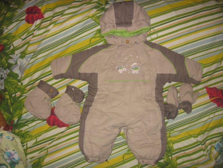 Комбинезон осень-зима 86 р-р