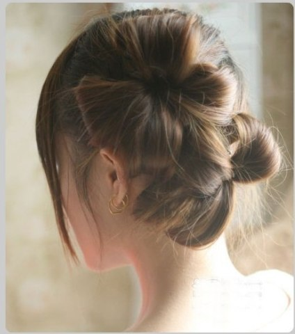 Ещё причесочка, простая, но интересная