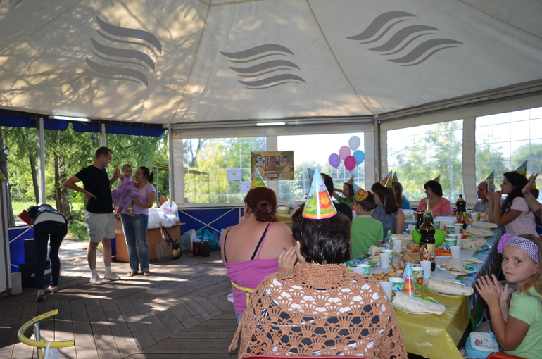 Алисику годик 12.08.2013