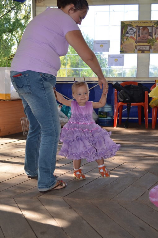 Алисику годик 12.08.2013